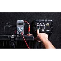 Genius&reg; Gen5X2 2-Bank, 10-Amp On-Board Battery Charger R.M.G. Prévention