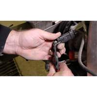 85-Degree Disconnect Pliers R.M.G. Prévention