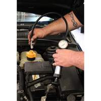 Trousse de test de pression du syst&egrave;me de refroidissement R.M.G. Prévention