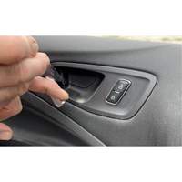 Outil &agrave; double extr&eacute;mit&eacute; pour enlever les garnitures R.M.G. Prévention