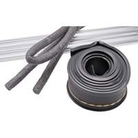 Porte de garage &agrave; balayage calfeutrant R.M.G. Prévention