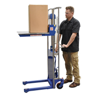 Hefti-Lift Load Stacker, Foot Pump Operated, 880 lbs. Capacity, 59" Max Lift R.M.G. Prévention