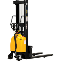 Gerbeur pour chariot &eacute;l&eacute;vateur, Fonctionnement &eacute;lectrique, Capacit&eacute; 2000 lb, Lev&eacute;e max 98" R.M.G. Prévention