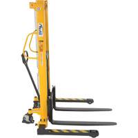 Manual Hydraulic Stacker, Hand Pump Operated, 2000 lbs. Capacity, 63" Max Lift R.M.G. Prévention