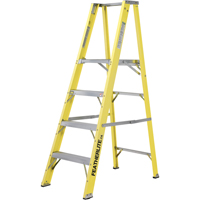 Industrial Heavy-Duty Platform Stepladders (6500 Series), 8', 300 lbs. Cap. R.M.G. Prévention