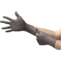 Gants jetables TouchNTuff 93-250, 6/T-petit, Nitrile, 5,1 mils/7,9-mil, Sans poudre, Gris R.M.G. Prévention