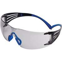 Lunettes de s&eacute;curit&eacute; SecureFit s&eacute;rie 400, Lentille Int&eacute;rieur/ext&eacute;rieur, Antibu&eacute;e/Anti-&eacute;gratignures, ANSI Z87+/R&eacute;pond ou surpasse la norme CSA Z94.3 R.M.G. Prévention