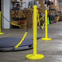 Bicolour Plastic Barrier Chain, Green/White R.M.G. Prévention