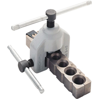 Outils &agrave; &eacute;vaser manuel no 345-DL a/coupe-tube no 150 et mallette de transport R.M.G. Prévention