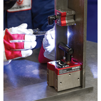 Mag90 On/Off Magnetic Squares, 3" L x 2-1/2" W x 4-5/8" H, 450 lbs. R.M.G. Prévention