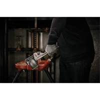 Cl&eacute; &agrave; tuyau, Cap des m&acirc;choires 1-1/2", Longueur 10", Prise Ergonomique R.M.G. Prévention