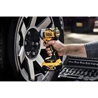 MAX* Cordless Impact Wrench with Hog Ring Anvil (Tool Only), 20 V, 3/8" Socket R.M.G. Prévention