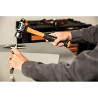 Marteau &agrave; panne ronde, Poids de la t&ecirc;te 32 oz, Face Ordinaire/Poli, Prise Fibre de verre R.M.G. Prévention