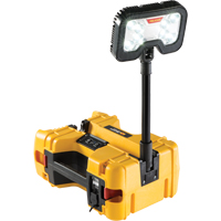 Syst&egrave;mes d'&eacute;clairage &agrave; distance 9480, DEL, 41,1 W, 4000 lumens, Boîtier en Plastique R.M.G. Prévention